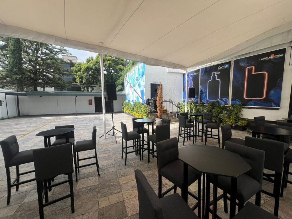 Fabricación de muebles personalizados Cap eventos Stand displays Mexico. Publicidad.