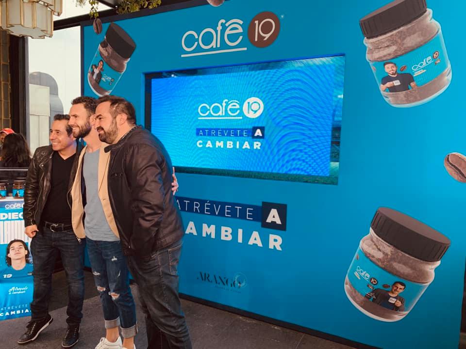 impresión en gran formato_ CAP eventos Stand Display